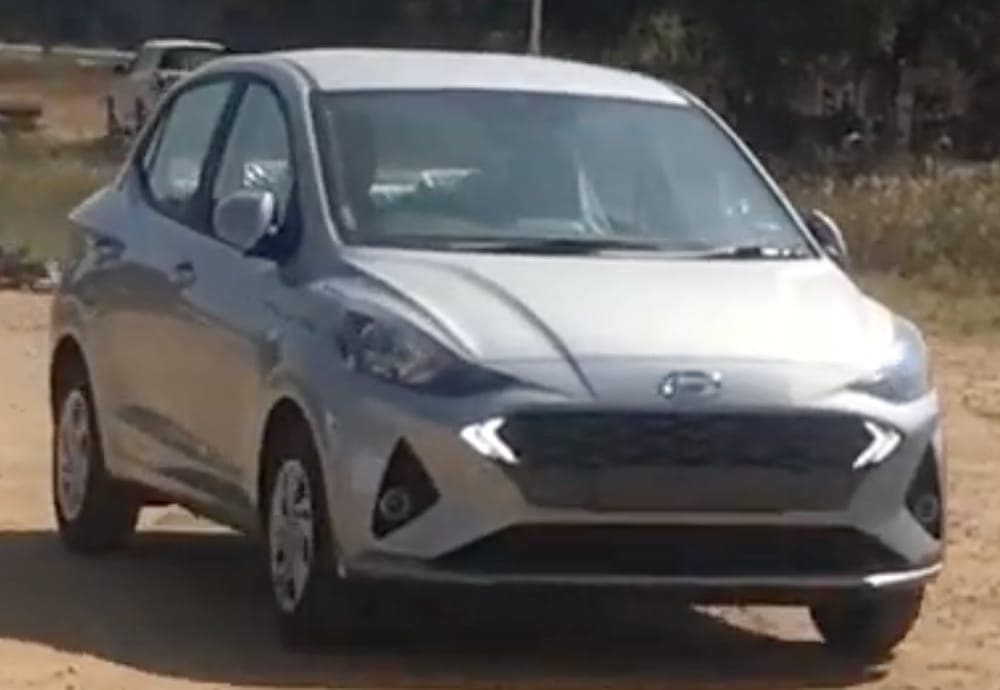 Hyundai Aura Hatchback available for rent with EasyCab Jodhpur